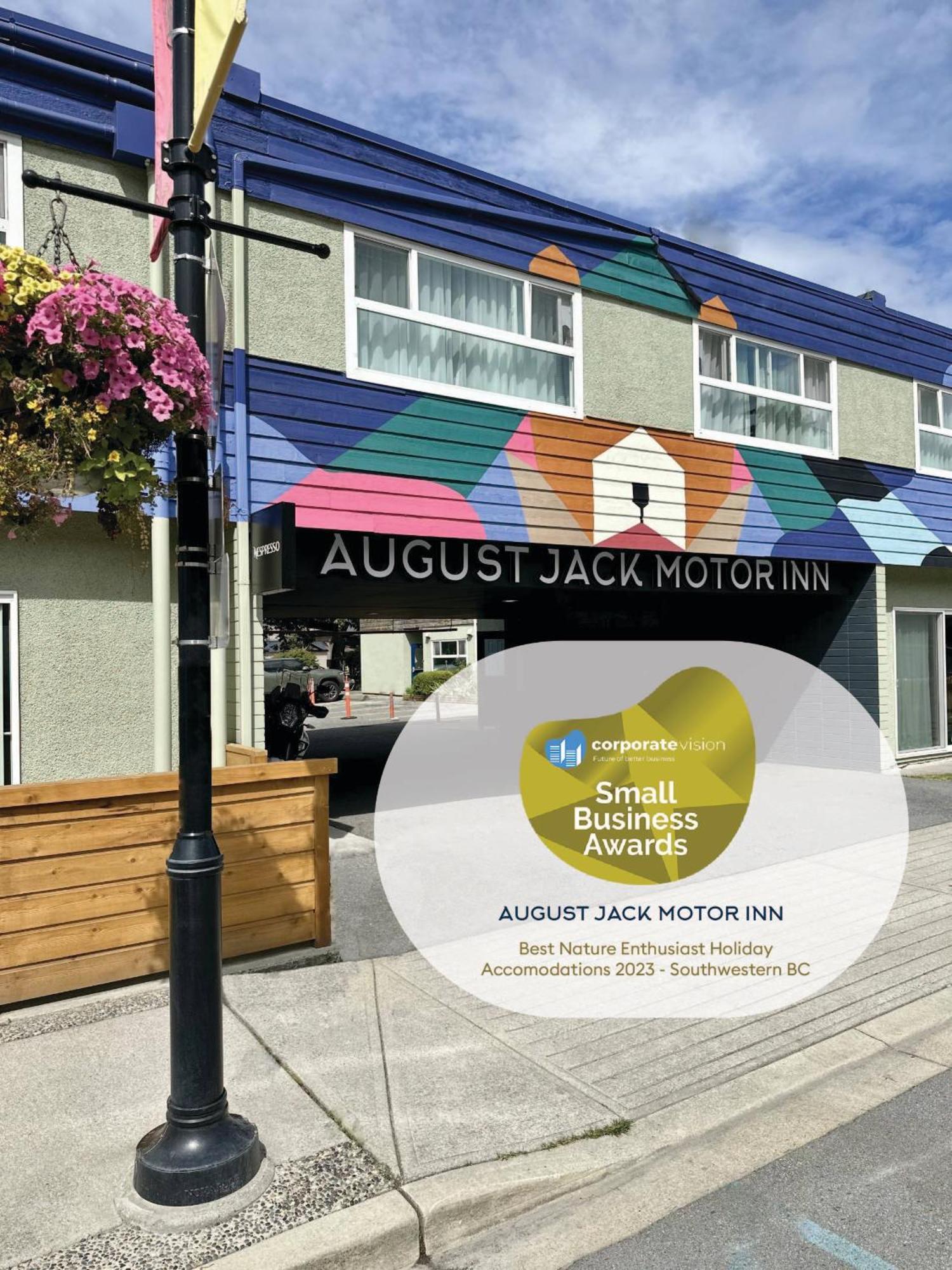 August Jack Inn Squamish Exterior foto